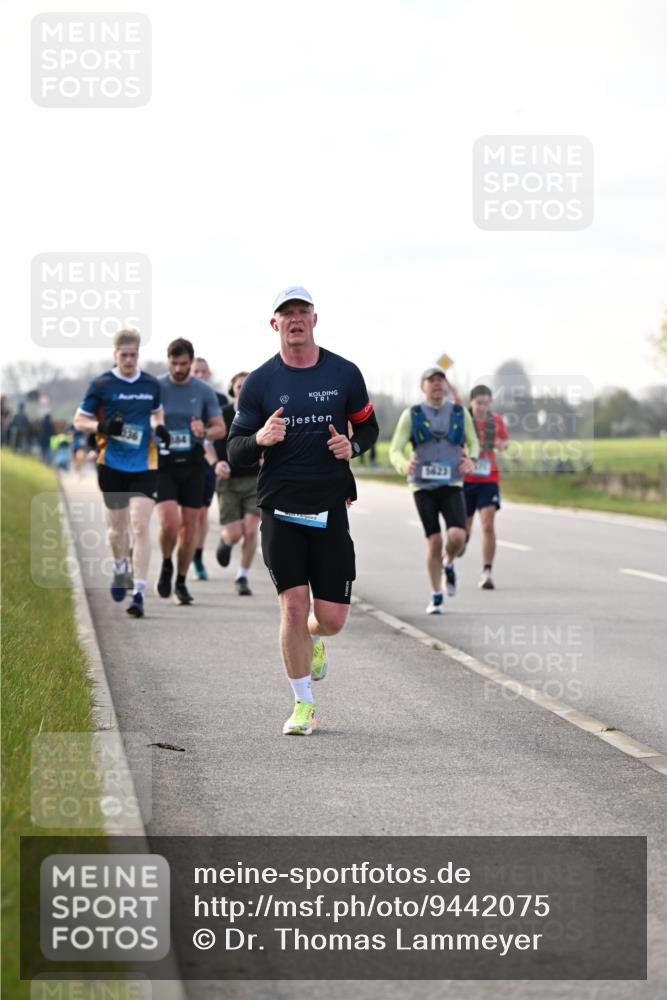12.04.2026 - 45. Internationalen Wilhelmsburger Insellauf Dr. Thomas Lammeyer http://msf.ph/oto/9442075 12.04.2026 10:10:19 Laufen 5623 meine-sportfotos.de