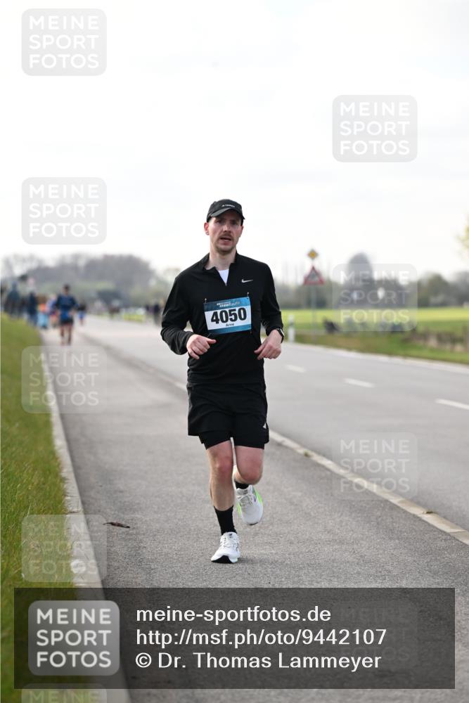 12.04.2026 - 45. Internationalen Wilhelmsburger Insellauf Dr. Thomas Lammeyer http://msf.ph/oto/9442107 12.04.2026 10:10:26 Laufen 4050 meine-sportfotos.de