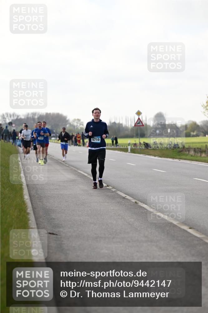 12.04.2026 - 45. Internationalen Wilhelmsburger Insellauf Dr. Thomas Lammeyer http://msf.ph/oto/9442147 12.04.2026 10:10:46 Laufen 3238, 5710 meine-sportfotos.de
