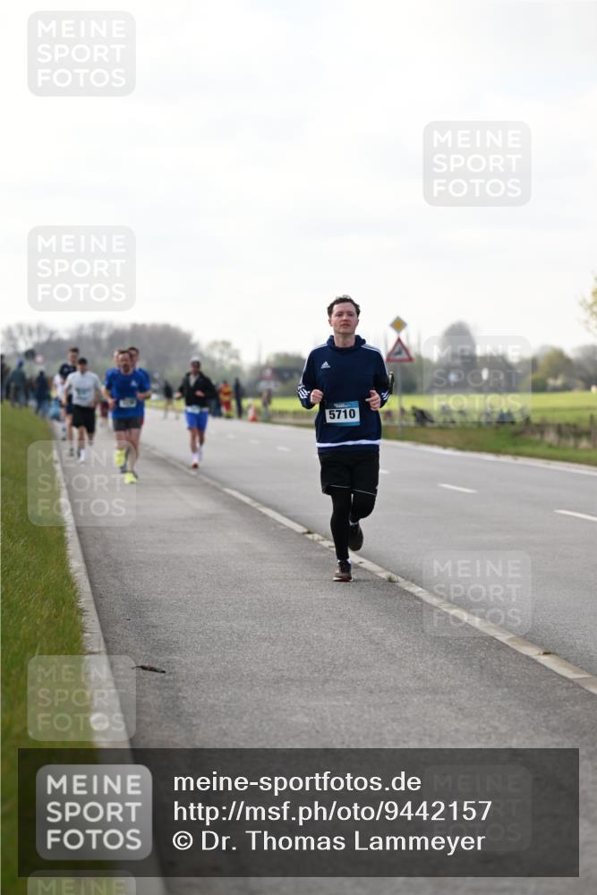 12.04.2026 - 45. Internationalen Wilhelmsburger Insellauf Dr. Thomas Lammeyer http://msf.ph/oto/9442157 12.04.2026 10:10:48 Laufen 5710 meine-sportfotos.de