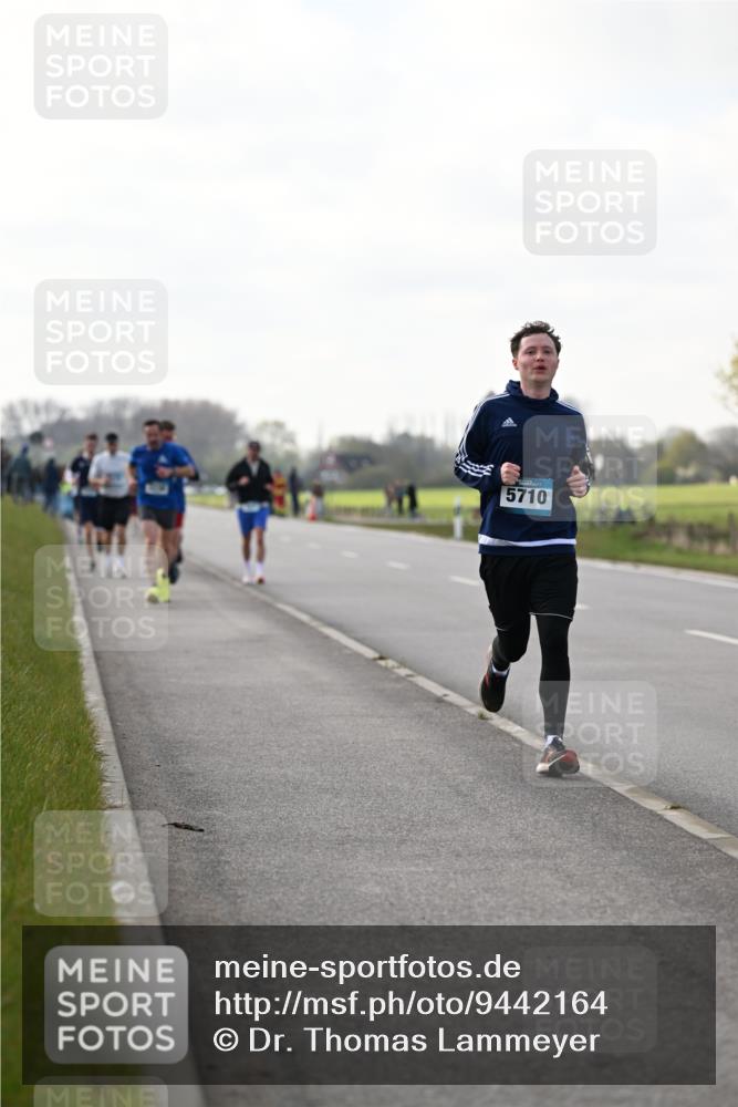 12.04.2026 - 45. Internationalen Wilhelmsburger Insellauf Dr. Thomas Lammeyer http://msf.ph/oto/9442164 12.04.2026 10:10:49 Laufen 5710 meine-sportfotos.de