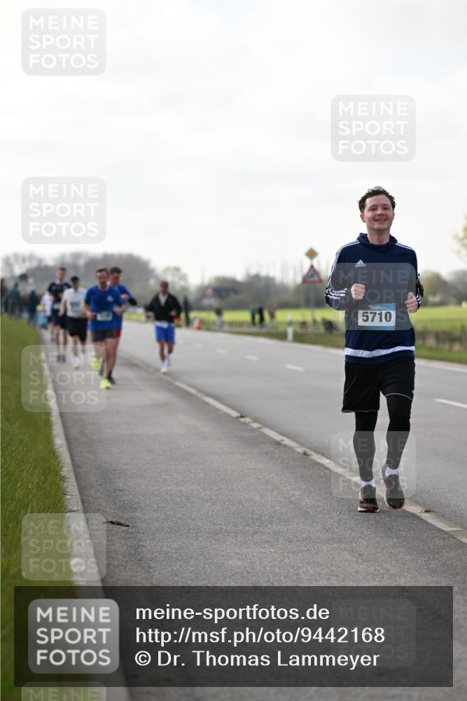12.04.2026 - 45. Internationalen Wilhelmsburger Insellauf Dr. Thomas Lammeyer http://msf.ph/oto/9442168 12.04.2026 10:10:49 Laufen 5710 meine-sportfotos.de