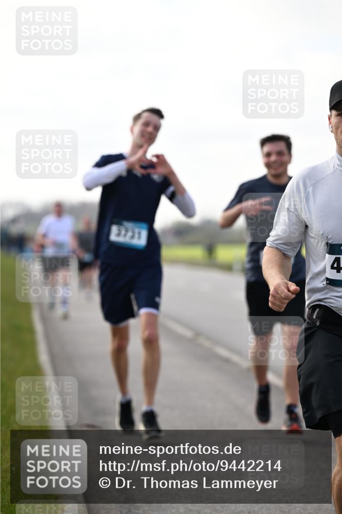 12.04.2026 - 45. Internationalen Wilhelmsburger Insellauf Dr. Thomas Lammeyer http://msf.ph/oto/9442214 12.04.2026 10:11:00 Laufen 3731, 4 meine-sportfotos.de