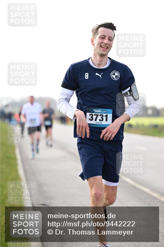 12.04.2026 - 45. Internationalen Wilhelmsburger Insellauf Dr. Thomas Lammeyer http://msf.ph/oto/9442222 12.04.2026 10:11:01 Laufen 8, 45, 3731 meine-sportfotos.de
