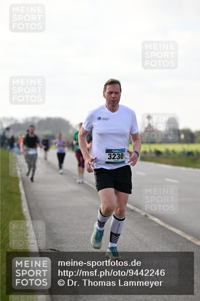 12.04.2026 - 45. Internationalen Wilhelmsburger Insellauf Dr. Thomas Lammeyer http://msf.ph/oto/9442246 12.04.2026 10:11:05 Laufen 3230 meine-sportfotos.de