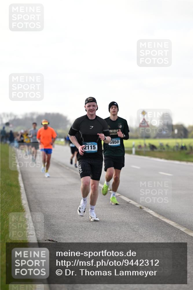 12.04.2026 - 45. Internationalen Wilhelmsburger Insellauf Dr. Thomas Lammeyer http://msf.ph/oto/9442312 12.04.2026 10:11:17 Laufen 7, 2115, 5950 meine-sportfotos.de