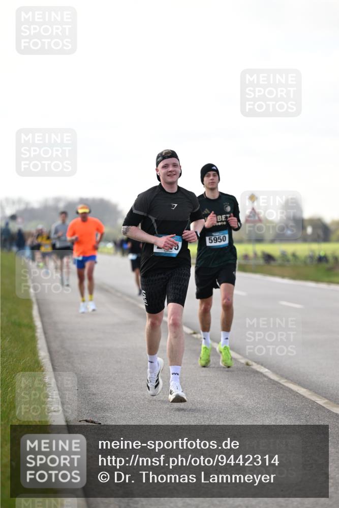 12.04.2026 - 45. Internationalen Wilhelmsburger Insellauf Dr. Thomas Lammeyer http://msf.ph/oto/9442314 12.04.2026 10:11:17 Laufen 5950 meine-sportfotos.de