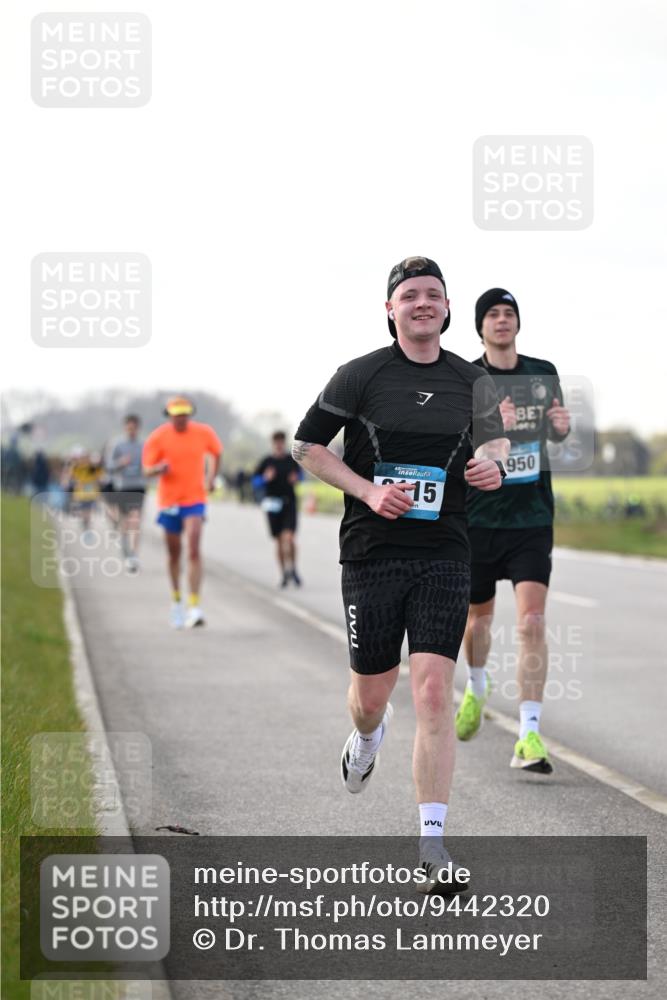 12.04.2026 - 45. Internationalen Wilhelmsburger Insellauf Dr. Thomas Lammeyer http://msf.ph/oto/9442320 12.04.2026 10:11:18 Laufen 15, 950 meine-sportfotos.de