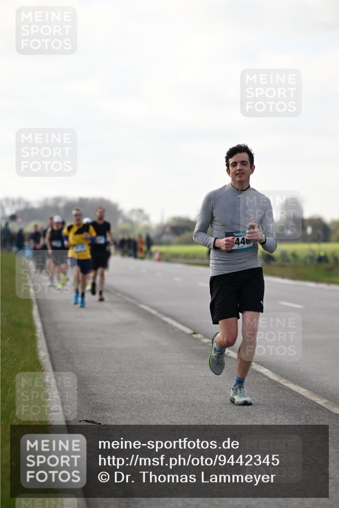 12.04.2026 - 45. Internationalen Wilhelmsburger Insellauf Dr. Thomas Lammeyer http://msf.ph/oto/9442345 12.04.2026 10:11:28 Laufen 44 meine-sportfotos.de