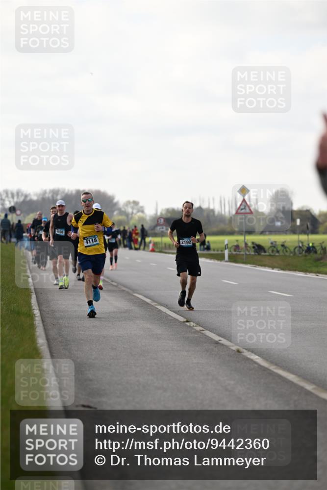 12.04.2026 - 45. Internationalen Wilhelmsburger Insellauf Dr. Thomas Lammeyer http://msf.ph/oto/9442360 12.04.2026 10:11:30 Laufen 4108, 4118, 2192 meine-sportfotos.de