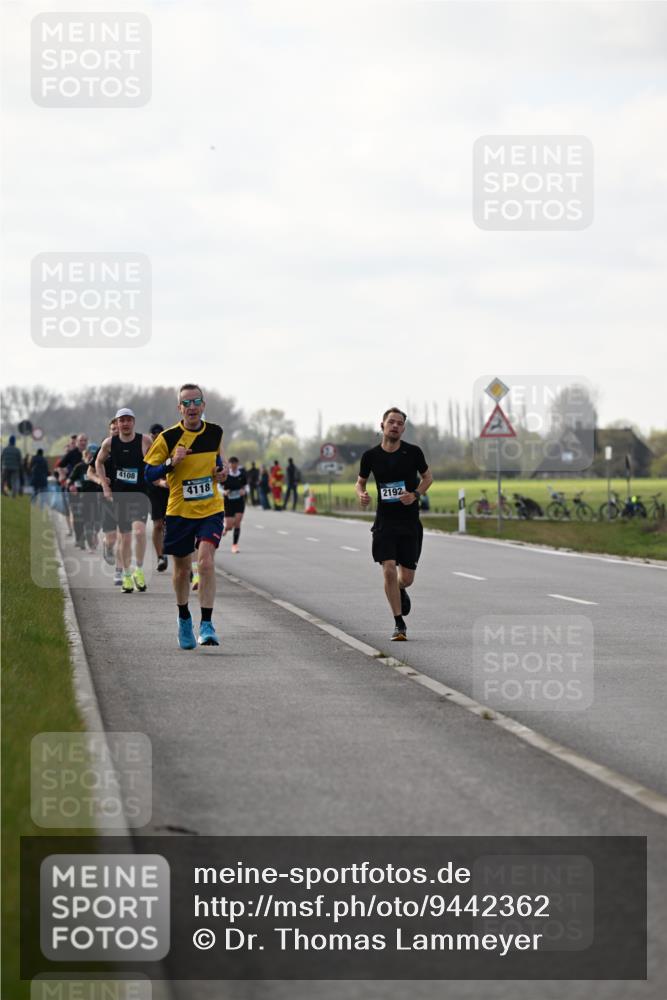 12.04.2026 - 45. Internationalen Wilhelmsburger Insellauf Dr. Thomas Lammeyer http://msf.ph/oto/9442362 12.04.2026 10:11:30 Laufen 4108, 4118, 2192 meine-sportfotos.de