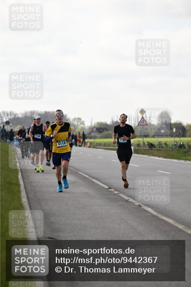 12.04.2026 - 45. Internationalen Wilhelmsburger Insellauf Dr. Thomas Lammeyer http://msf.ph/oto/9442367 12.04.2026 10:11:31 Laufen 4108, 4118, 219 meine-sportfotos.de