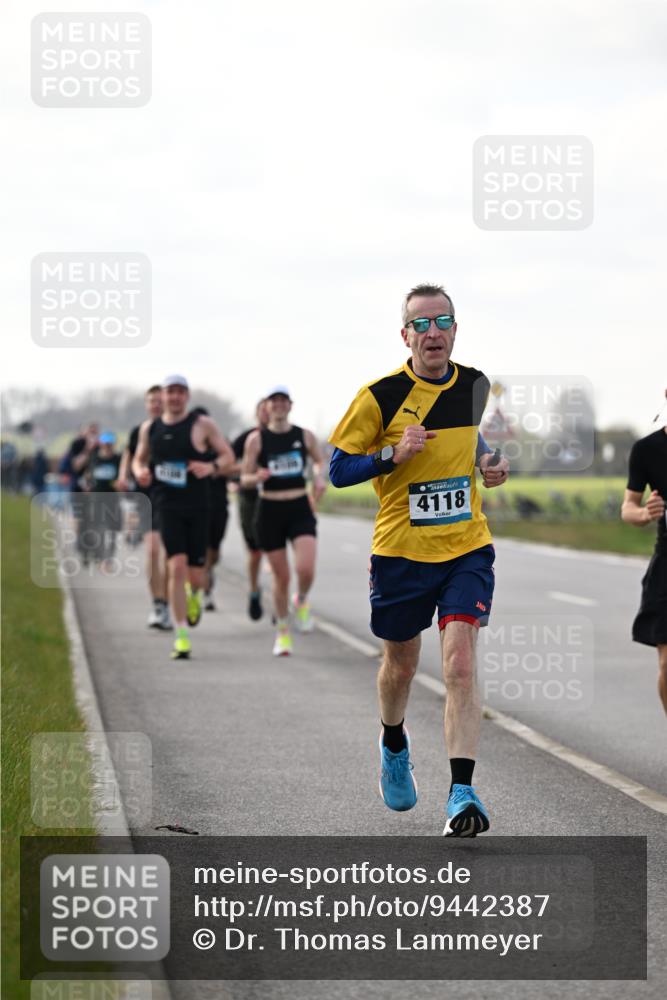 12.04.2026 - 45. Internationalen Wilhelmsburger Insellauf Dr. Thomas Lammeyer http://msf.ph/oto/9442387 12.04.2026 10:11:34 Laufen 4118 meine-sportfotos.de