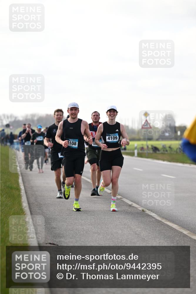 12.04.2026 - 45. Internationalen Wilhelmsburger Insellauf Dr. Thomas Lammeyer http://msf.ph/oto/9442395 12.04.2026 10:11:36 Laufen 3108, 4109 meine-sportfotos.de
