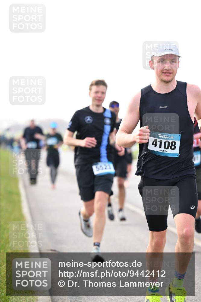 12.04.2026 - 45. Internationalen Wilhelmsburger Insellauf Dr. Thomas Lammeyer http://msf.ph/oto/9442412 12.04.2026 10:11:39 Laufen 5523, 45, 4108 meine-sportfotos.de