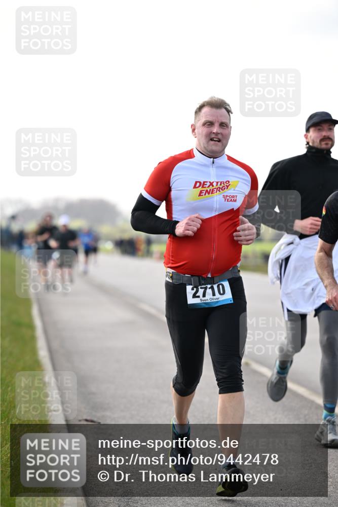 12.04.2026 - 45. Internationalen Wilhelmsburger Insellauf Dr. Thomas Lammeyer http://msf.ph/oto/9442478 12.04.2026 10:11:50 Laufen 2710 meine-sportfotos.de