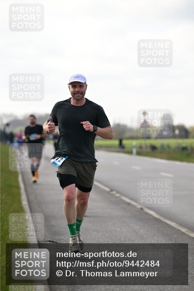 12.04.2026 - 45. Internationalen Wilhelmsburger Insellauf Dr. Thomas Lammeyer http://msf.ph/oto/9442484 12.04.2026 10:11:58 Laufen 12 meine-sportfotos.de