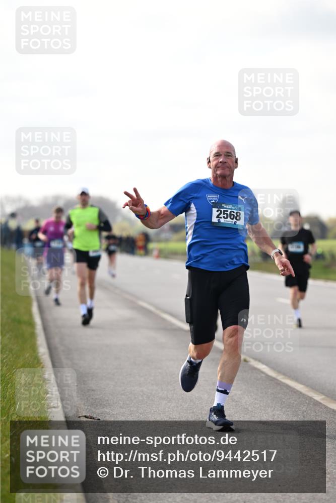 12.04.2026 - 45. Internationalen Wilhelmsburger Insellauf Dr. Thomas Lammeyer http://msf.ph/oto/9442517 12.04.2026 10:12:09 Laufen 2568 meine-sportfotos.de