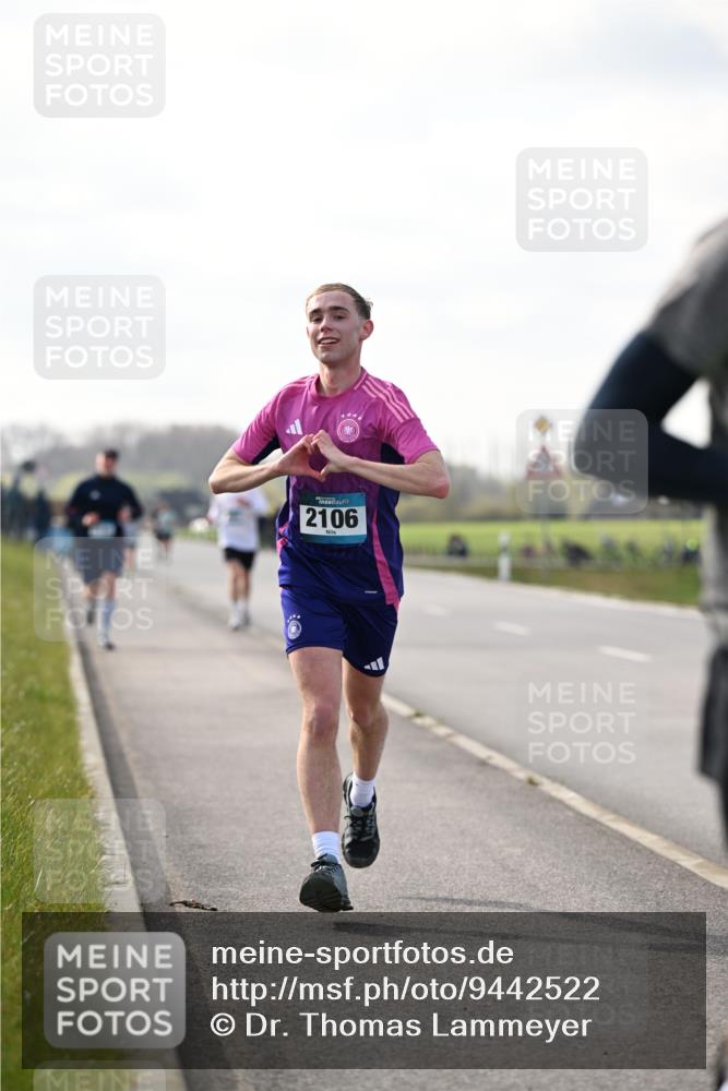 12.04.2026 - 45. Internationalen Wilhelmsburger Insellauf Dr. Thomas Lammeyer http://msf.ph/oto/9442522 12.04.2026 10:12:15 Laufen 2106 meine-sportfotos.de