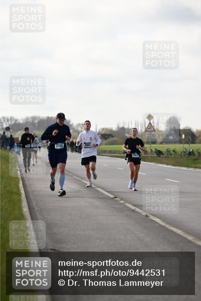 12.04.2026 - 45. Internationalen Wilhelmsburger Insellauf Dr. Thomas Lammeyer http://msf.ph/oto/9442531 12.04.2026 10:12:19 Laufen 2485, 2485, 2105, 3084, 3516 meine-sportfotos.de
