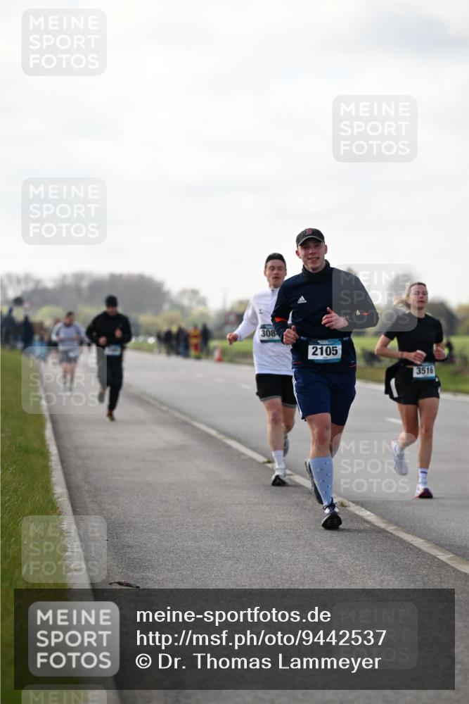 12.04.2026 - 45. Internationalen Wilhelmsburger Insellauf Dr. Thomas Lammeyer http://msf.ph/oto/9442537 12.04.2026 10:12:21 Laufen 38, 308, 2105, 3516 meine-sportfotos.de