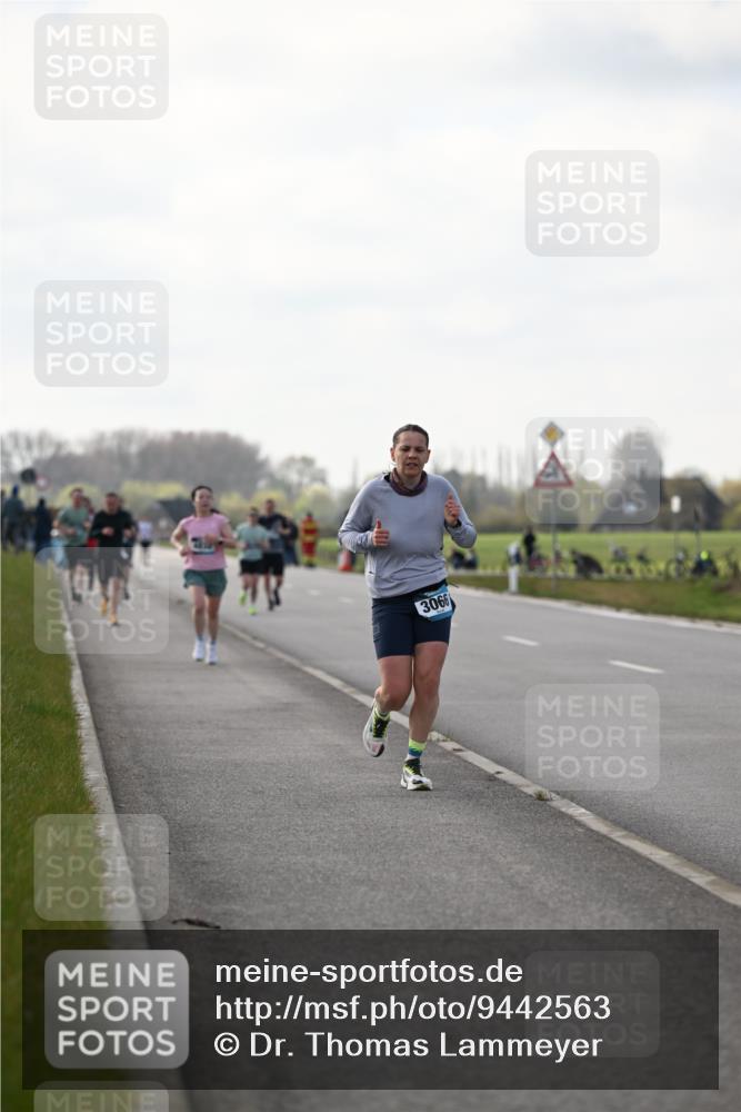 12.04.2026 - 45. Internationalen Wilhelmsburger Insellauf Dr. Thomas Lammeyer http://msf.ph/oto/9442563 12.04.2026 10:12:32 Laufen 3066 meine-sportfotos.de