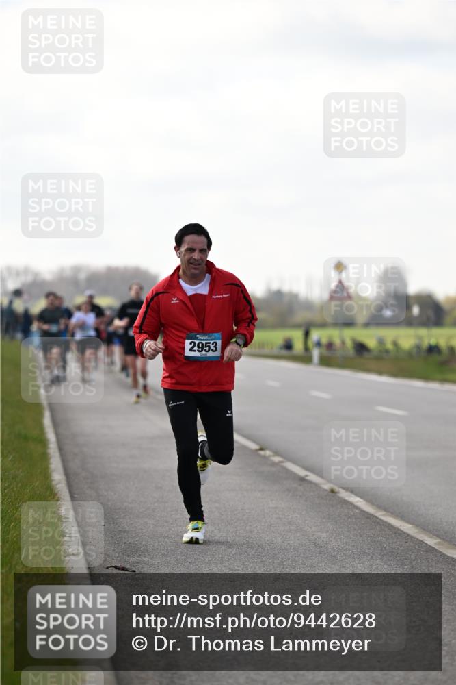 12.04.2026 - 45. Internationalen Wilhelmsburger Insellauf Dr. Thomas Lammeyer http://msf.ph/oto/9442628 12.04.2026 10:12:50 Laufen 2953 meine-sportfotos.de