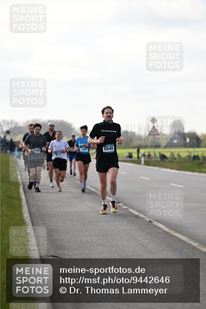 12.04.2026 - 45. Internationalen Wilhelmsburger Insellauf Dr. Thomas Lammeyer http://msf.ph/oto/9442646 12.04.2026 10:12:56 Laufen 3670, 2451, 5545 meine-sportfotos.de