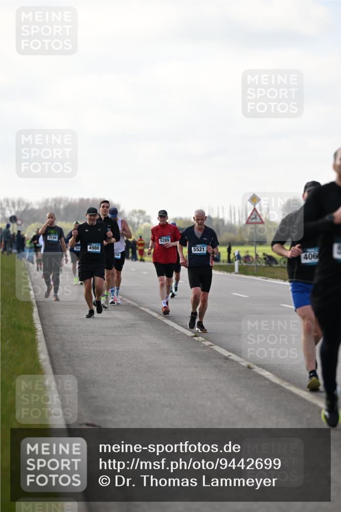 12.04.2026 - 45. Internationalen Wilhelmsburger Insellauf Dr. Thomas Lammeyer http://msf.ph/oto/9442699 12.04.2026 10:13:07 Laufen 3144, 4980, 56, 5289, 5521, 406 meine-sportfotos.de