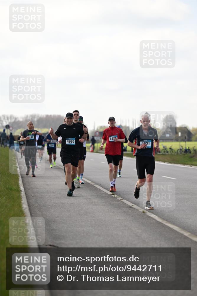 12.04.2026 - 45. Internationalen Wilhelmsburger Insellauf Dr. Thomas Lammeyer http://msf.ph/oto/9442711 12.04.2026 10:13:09 Laufen 144, 52, 4980, 5521 meine-sportfotos.de