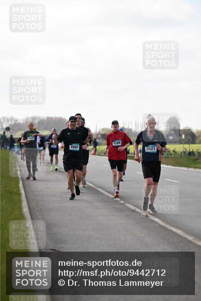 12.04.2026 - 45. Internationalen Wilhelmsburger Insellauf Dr. Thomas Lammeyer http://msf.ph/oto/9442712 12.04.2026 10:13:09 Laufen 3144, 4980, 5289, 5521 meine-sportfotos.de