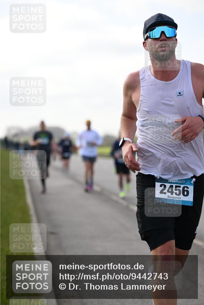 12.04.2026 - 45. Internationalen Wilhelmsburger Insellauf Dr. Thomas Lammeyer http://msf.ph/oto/9442743 12.04.2026 10:13:16 Laufen 2456 meine-sportfotos.de