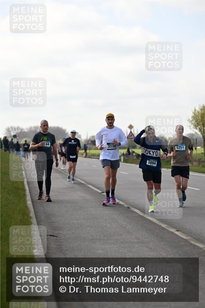 12.04.2026 - 45. Internationalen Wilhelmsburger Insellauf Dr. Thomas Lammeyer http://msf.ph/oto/9442748 12.04.2026 10:13:18 Laufen 5251, 3110, 44, 3894 meine-sportfotos.de