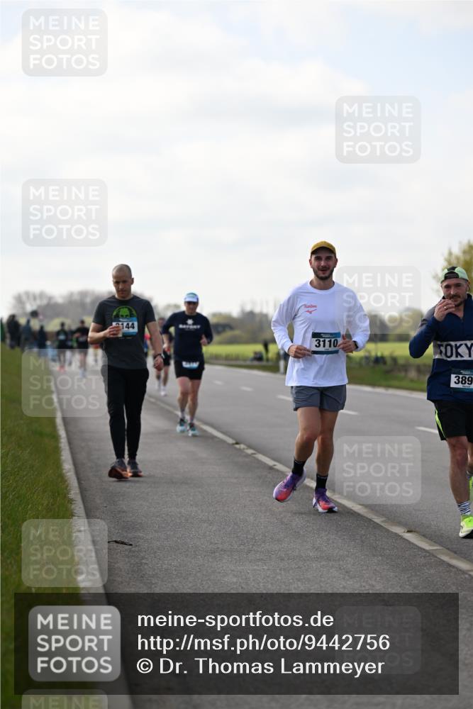 12.04.2026 - 45. Internationalen Wilhelmsburger Insellauf Dr. Thomas Lammeyer http://msf.ph/oto/9442756 12.04.2026 10:13:19 Laufen 144, 3110, 389 meine-sportfotos.de
