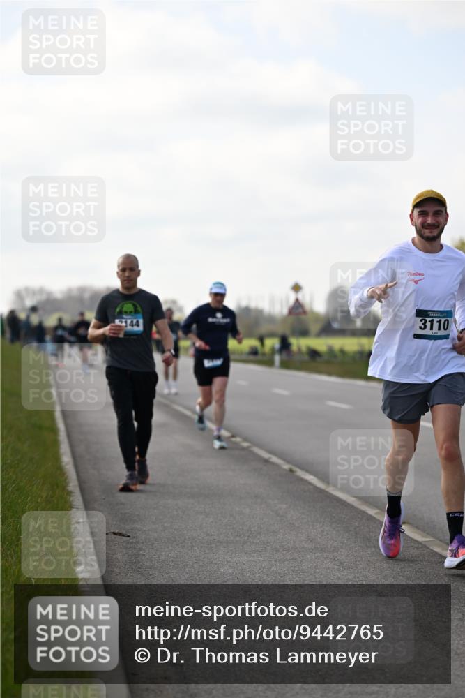 12.04.2026 - 45. Internationalen Wilhelmsburger Insellauf Dr. Thomas Lammeyer http://msf.ph/oto/9442765 12.04.2026 10:13:20 Laufen 144, 3110 meine-sportfotos.de