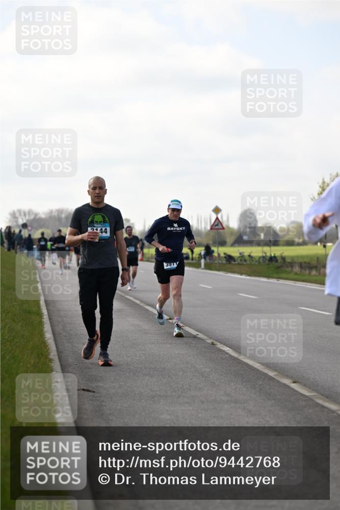 12.04.2026 - 45. Internationalen Wilhelmsburger Insellauf Dr. Thomas Lammeyer http://msf.ph/oto/9442768 12.04.2026 10:13:21 Laufen 2144, 3917 meine-sportfotos.de