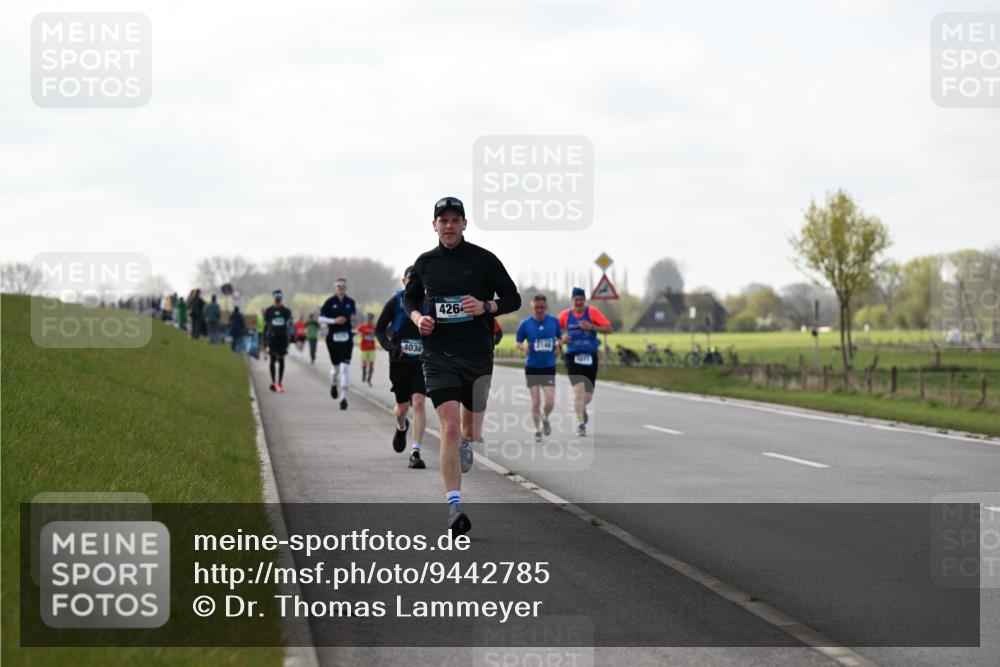 12.04.2026 - 45. Internationalen Wilhelmsburger Insellauf Dr. Thomas Lammeyer http://msf.ph/oto/9442785 12.04.2026 10:13:34 Laufen 4030, 4264 meine-sportfotos.de