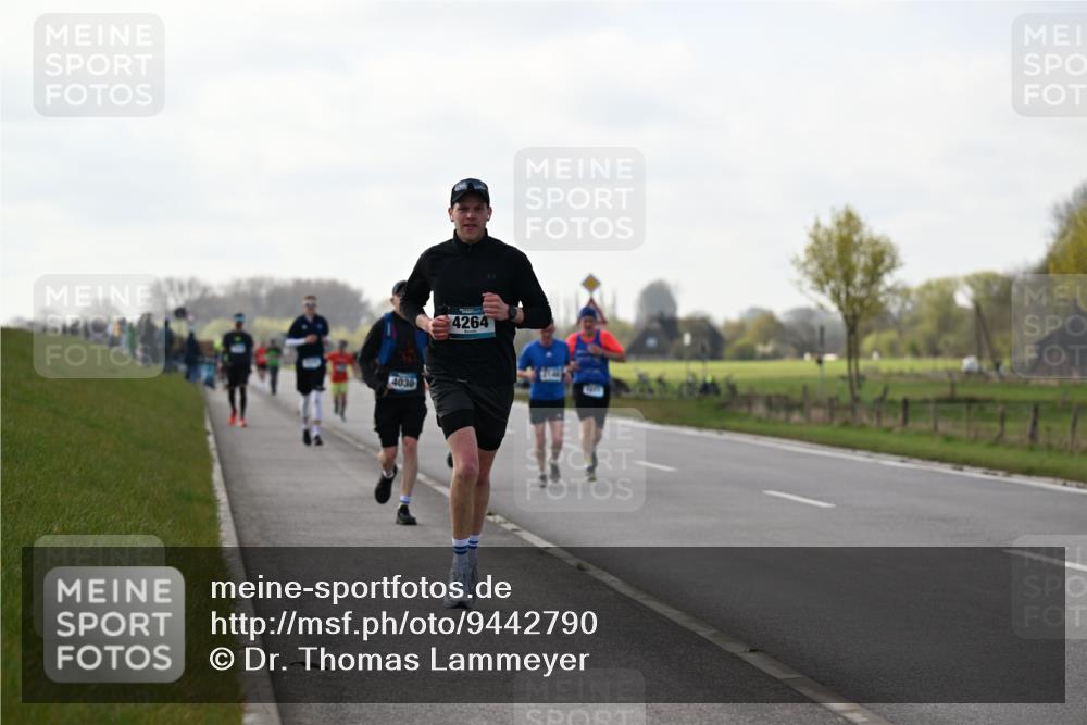 12.04.2026 - 45. Internationalen Wilhelmsburger Insellauf Dr. Thomas Lammeyer http://msf.ph/oto/9442790 12.04.2026 10:13:35 Laufen 4030, 4264 meine-sportfotos.de
