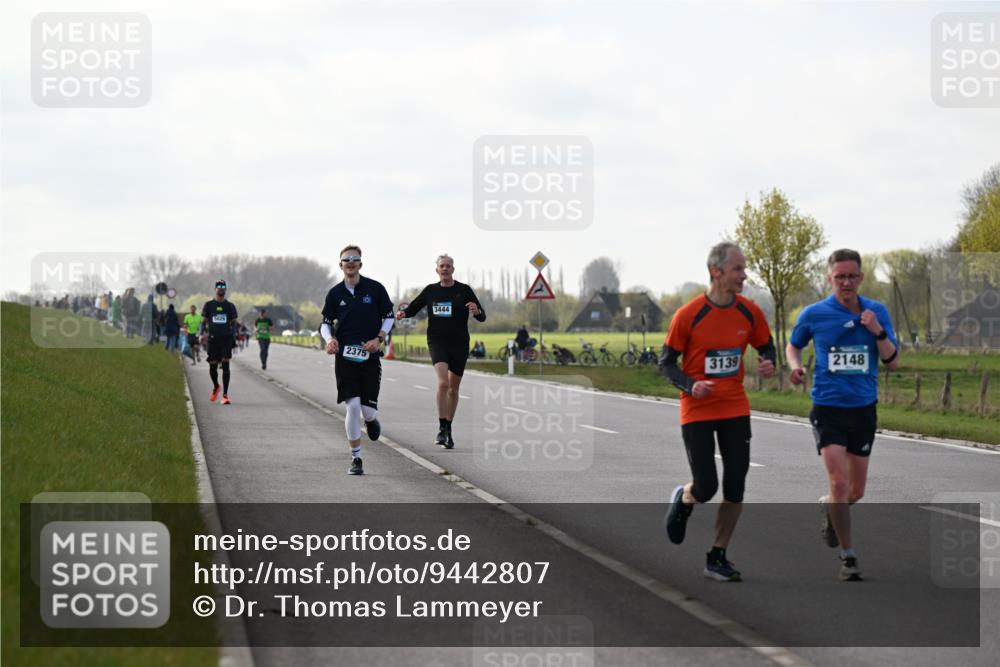 12.04.2026 - 45. Internationalen Wilhelmsburger Insellauf Dr. Thomas Lammeyer http://msf.ph/oto/9442807 12.04.2026 10:13:40 Laufen 6295, 2375, 3444, 3139, 2148 meine-sportfotos.de