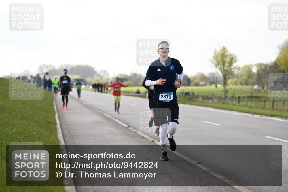12.04.2026 - 45. Internationalen Wilhelmsburger Insellauf Dr. Thomas Lammeyer http://msf.ph/oto/9442824 12.04.2026 10:13:43 Laufen 2375 meine-sportfotos.de