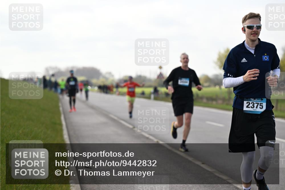 12.04.2026 - 45. Internationalen Wilhelmsburger Insellauf Dr. Thomas Lammeyer http://msf.ph/oto/9442832 12.04.2026 10:13:44 Laufen 45, 2375 meine-sportfotos.de
