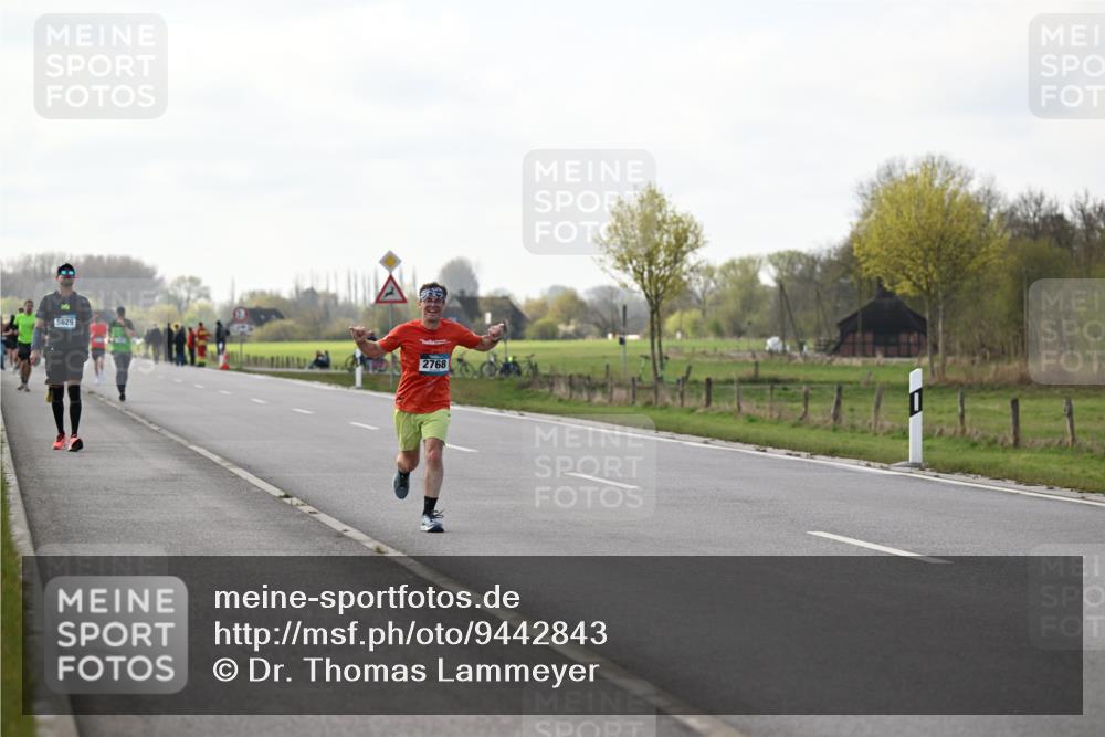 12.04.2026 - 45. Internationalen Wilhelmsburger Insellauf Dr. Thomas Lammeyer http://msf.ph/oto/9442843 12.04.2026 10:13:48 Laufen 5629, 2768 meine-sportfotos.de