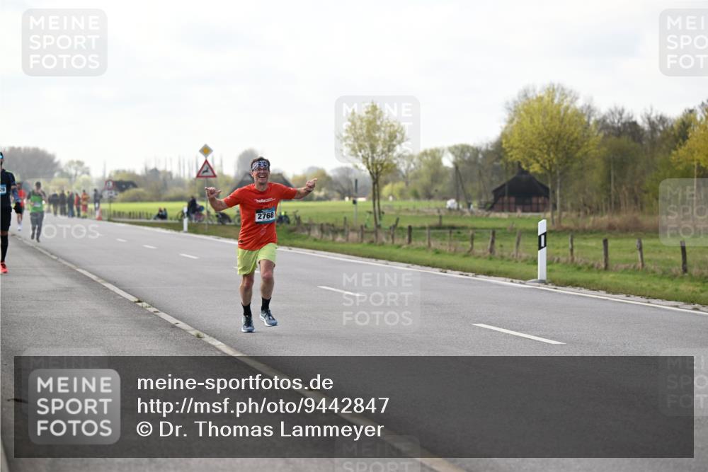 12.04.2026 - 45. Internationalen Wilhelmsburger Insellauf Dr. Thomas Lammeyer http://msf.ph/oto/9442847 12.04.2026 10:13:48 Laufen 2768 meine-sportfotos.de