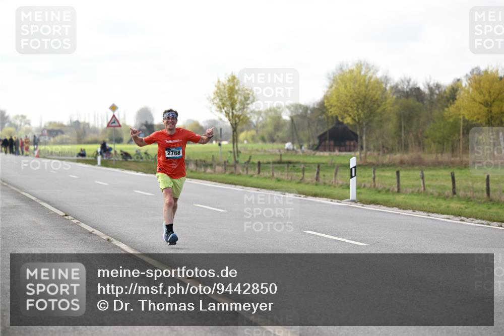 12.04.2026 - 45. Internationalen Wilhelmsburger Insellauf Dr. Thomas Lammeyer http://msf.ph/oto/9442850 12.04.2026 10:13:49 Laufen 2768 meine-sportfotos.de