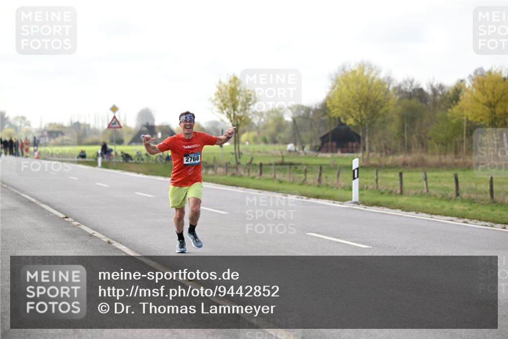 12.04.2026 - 45. Internationalen Wilhelmsburger Insellauf Dr. Thomas Lammeyer http://msf.ph/oto/9442852 12.04.2026 10:13:49 Laufen 2768 meine-sportfotos.de