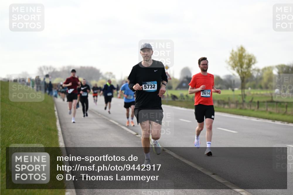12.04.2026 - 45. Internationalen Wilhelmsburger Insellauf Dr. Thomas Lammeyer http://msf.ph/oto/9442917 12.04.2026 10:14:09 Laufen 5732, 2614 meine-sportfotos.de