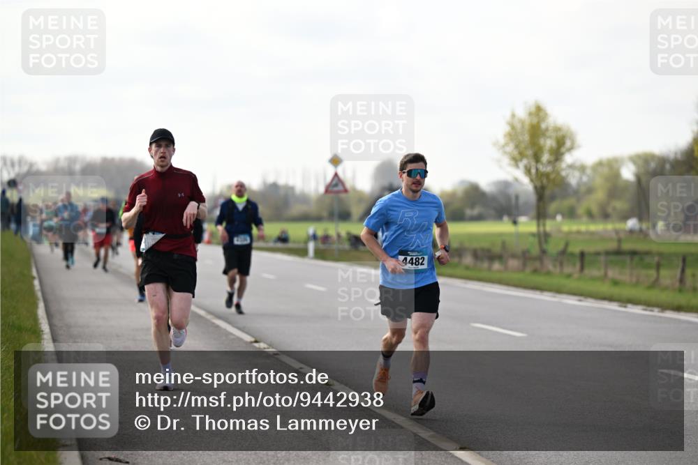 12.04.2026 - 45. Internationalen Wilhelmsburger Insellauf Dr. Thomas Lammeyer http://msf.ph/oto/9442938 12.04.2026 10:14:14 Laufen 4482 meine-sportfotos.de