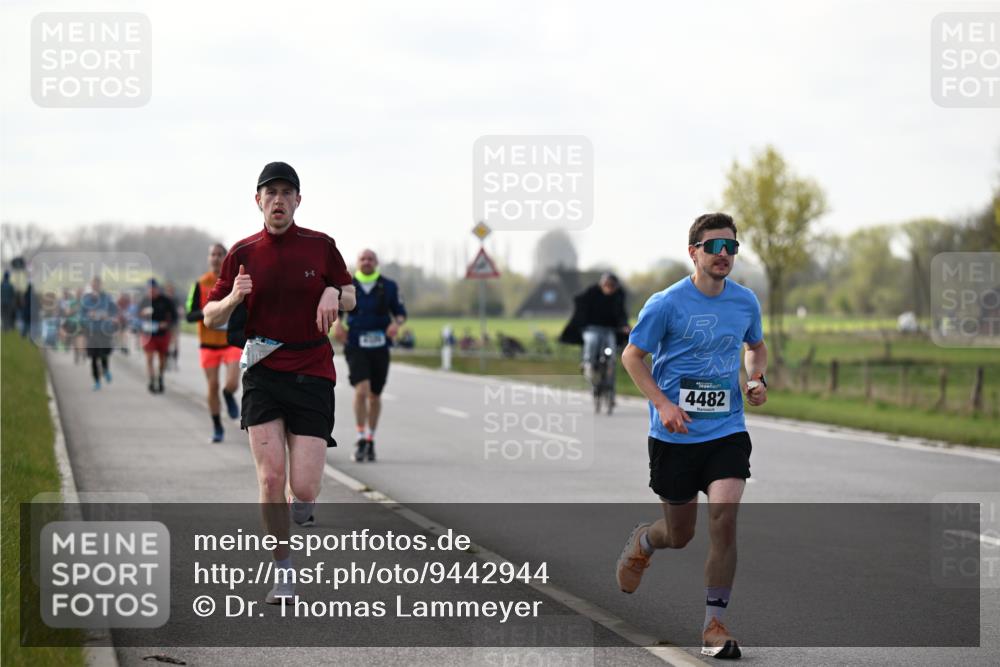 12.04.2026 - 45. Internationalen Wilhelmsburger Insellauf Dr. Thomas Lammeyer http://msf.ph/oto/9442944 12.04.2026 10:14:15 Laufen 4482 meine-sportfotos.de