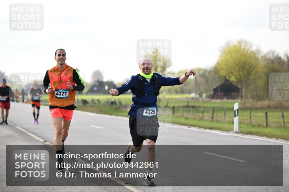 12.04.2026 - 45. Internationalen Wilhelmsburger Insellauf Dr. Thomas Lammeyer http://msf.ph/oto/9442961 12.04.2026 10:14:19 Laufen 4327, 4325 meine-sportfotos.de