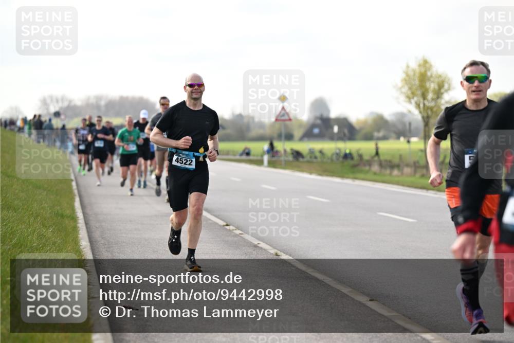 12.04.2026 - 45. Internationalen Wilhelmsburger Insellauf Dr. Thomas Lammeyer http://msf.ph/oto/9442998 12.04.2026 10:14:29 Laufen 4522 meine-sportfotos.de